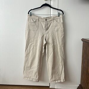 Cropped cream color pants